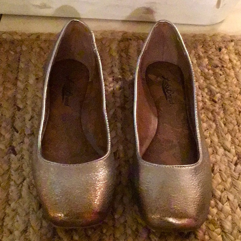 Lucky Brand Santarina Flats Gold Foil